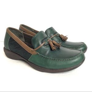 liz claiborne boat shoes